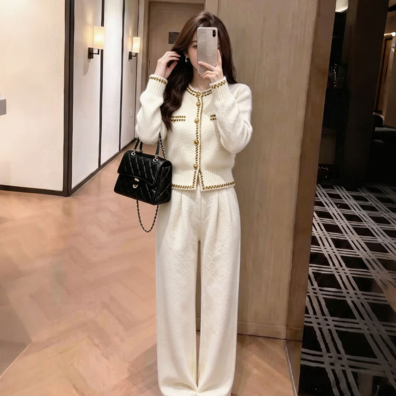Chanel-Style Knitted Cardigan and High-Waisted Wide-Leg Pants Two-Piece Set for Women, Autumn Outfit, 2026 New Model, Complete Set Chanel-Style Knitted Cardigan and High-Waisted Wide-Leg Pants Two-Piece Set for Women, Autumn Outfit, 2026 New Model, Complete Set