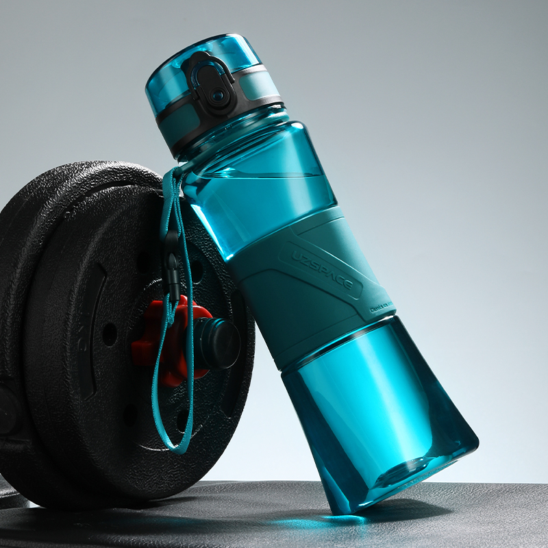 Uyuki Student Water Cup Men Sports Cups Creative Personality Trends Female portable children Kettle Summer Accompanying Cup