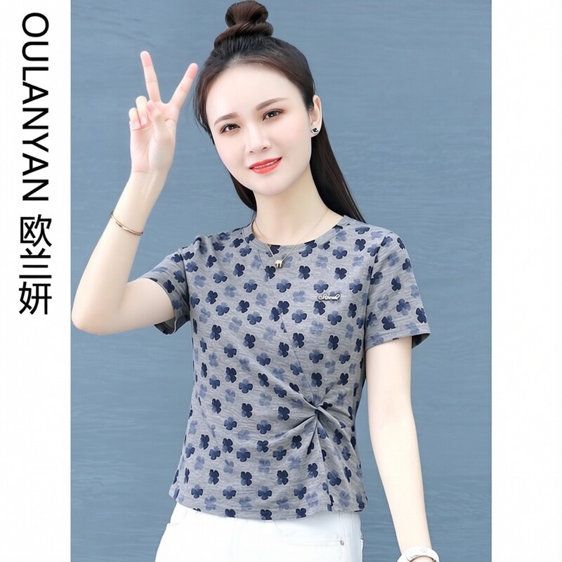 2026夏季新款时尚正肩圆领印花短袖T恤女士显瘦设计感小众上衣T恤