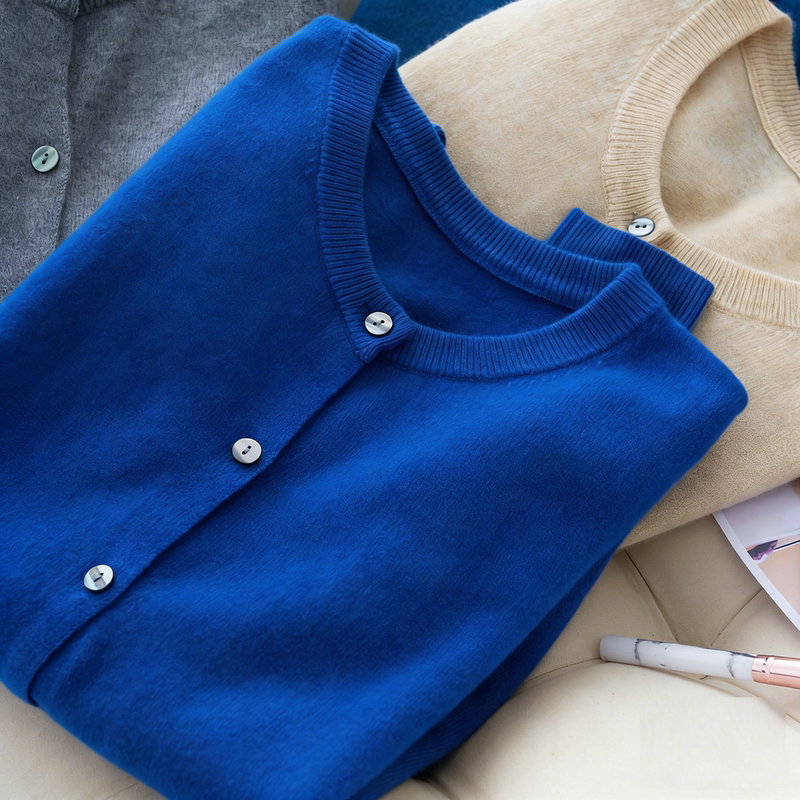 Klein Blue Round Neck Wool Sweater for Women 100% Pure Wool Cardigan Early Spring Sweater Knitted Jacket Fashionable Top Klein Blue Round Neck Wool Sweater for Women 100% Pure Wool Cardigan Early Spring Sweater Knitted Jacket Fashionable Top