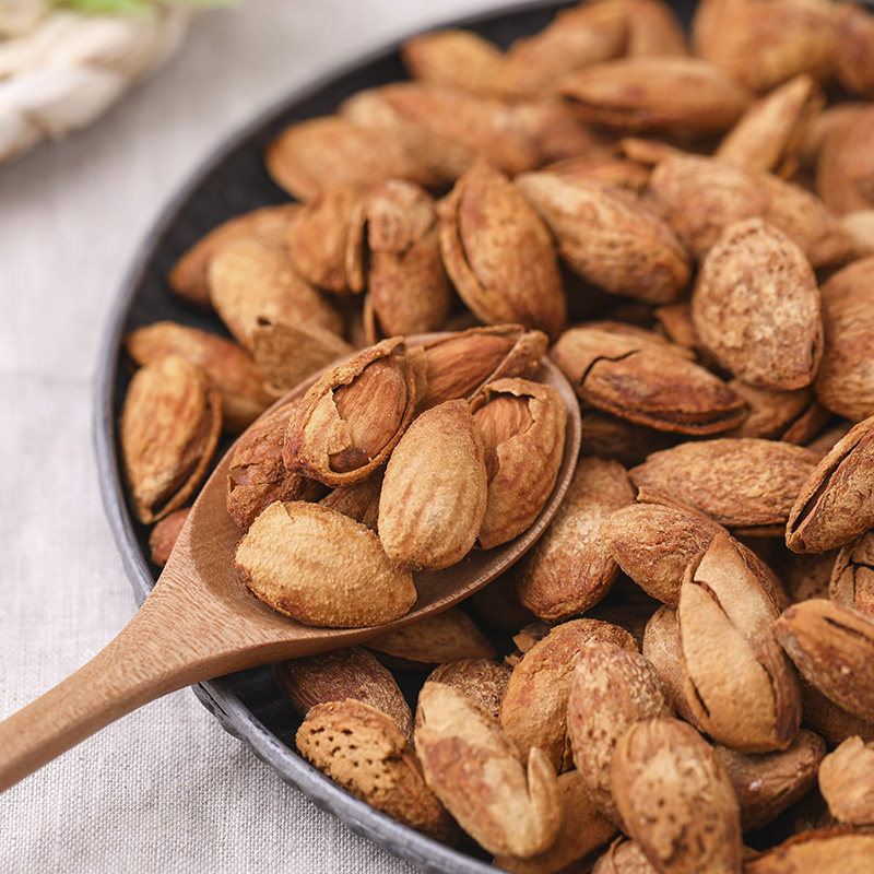 New cargo stripped Badan wood 1000g net cream bag nuts dry almond shell bulk