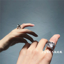 JUNESHAN AtelierSo sterling silver star with fake gemstone opening adjustment couple women ring