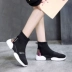 Giày bốt nữ lưới màu đỏ 2018 mùa đông mới vớ thun nữ phiên bản Hàn Quốc của ulzzang giày cao hoang dã cộng với nhung giày boot cổ thấp Giày cao gót