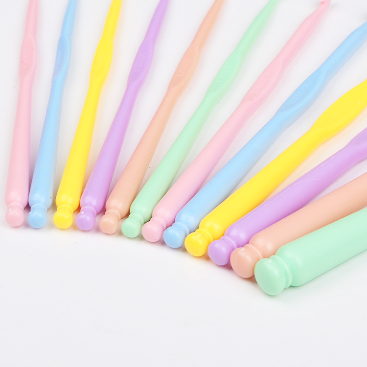 Móc nhựa ABS móc acrylic móc áo len màu sợi crochet 12 que bện công cụ đặt đầu đơn - Công cụ & vật liệu may DIY kim khâu