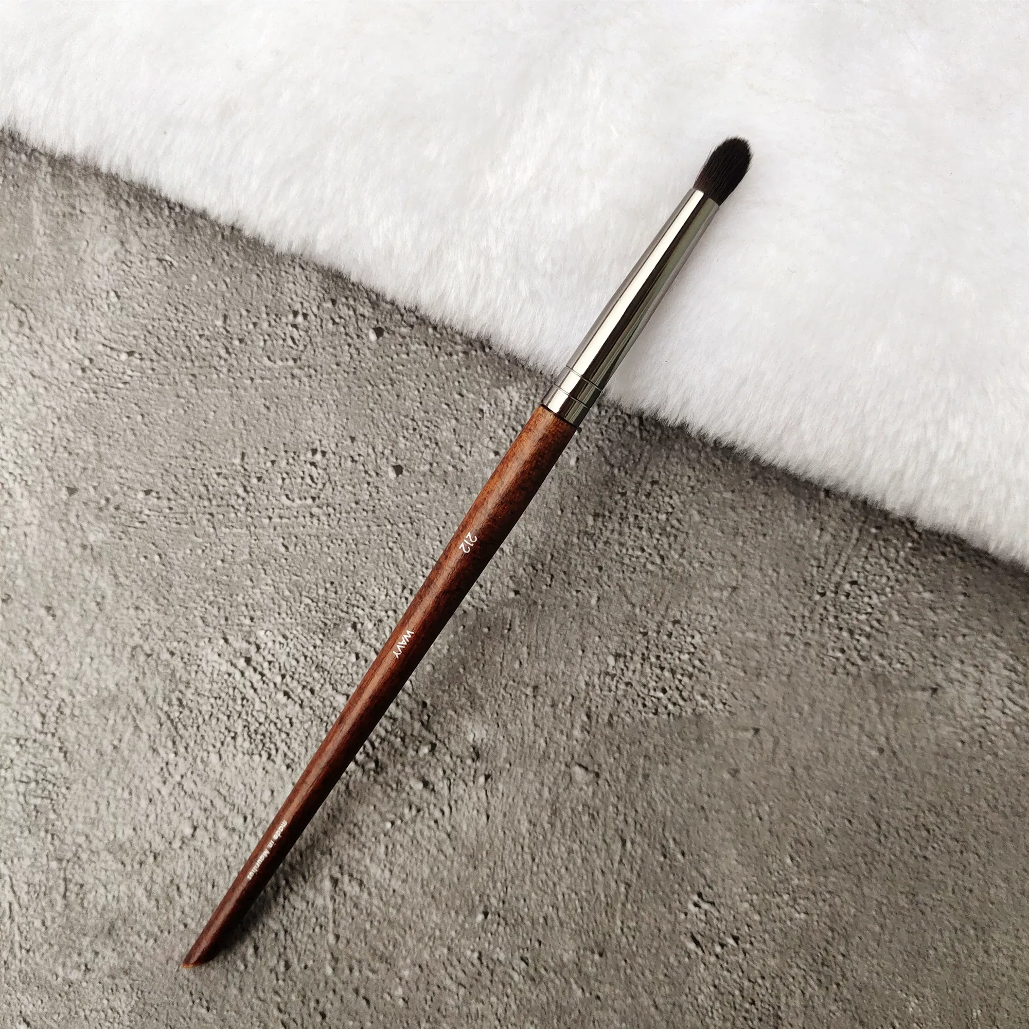 Concealer brush for contouring, eye pencil