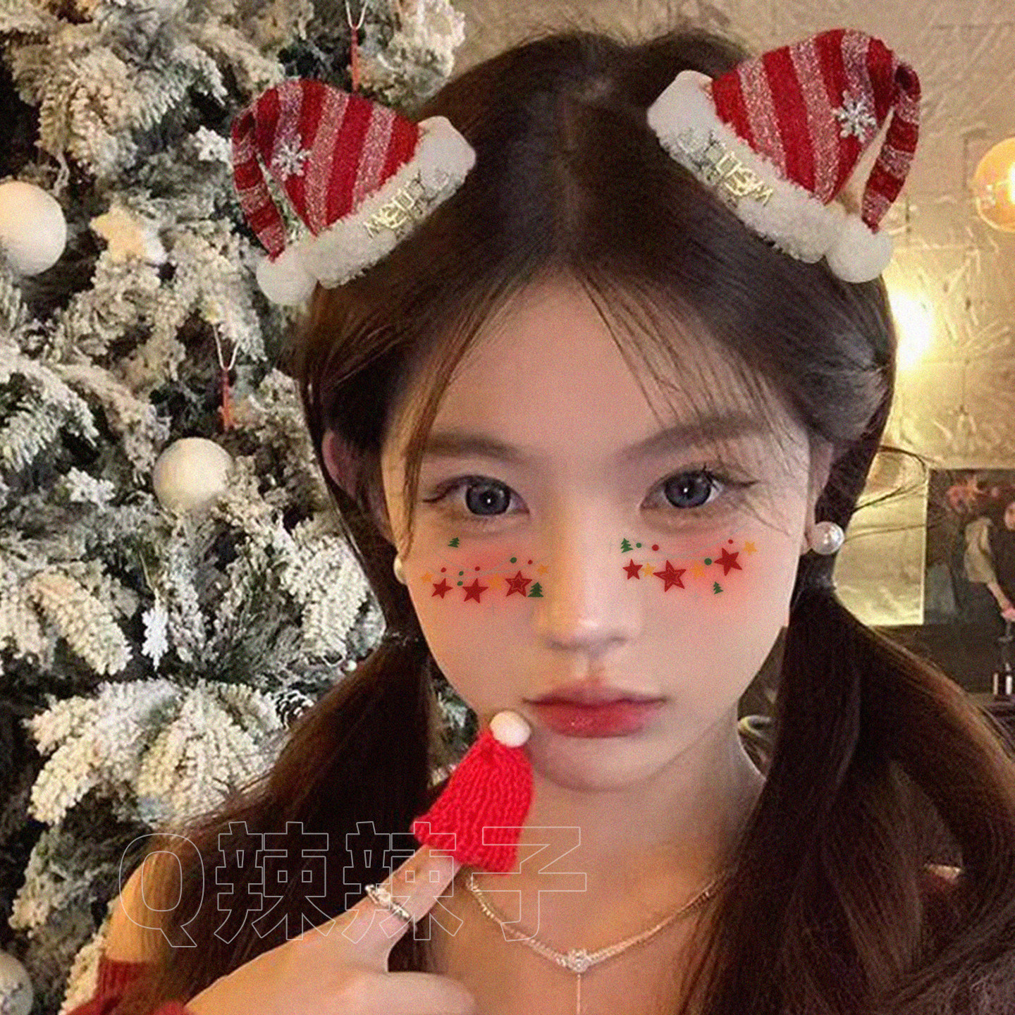 : null - modification Images High Quality Grahic 25年圣诞怎么贴都好看?null+圣诞派对贴纸COS轻松搞定氛围感妆容_cos服装_淘宝服装网