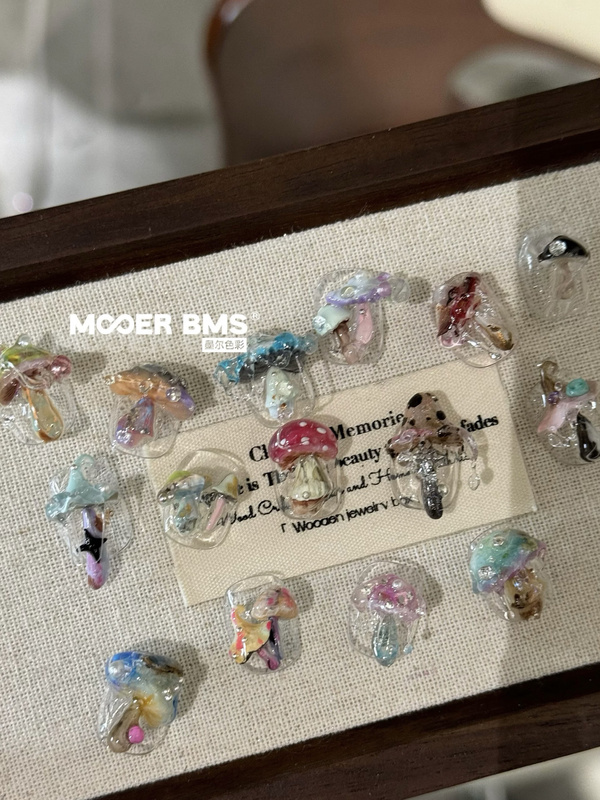 Moreart Mel Color Collaboration Fingertipworker Cute Fairy Tale Mushroom Poisonous Mushroom Nail Art Mold