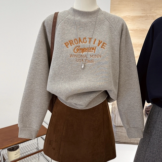 Embroidered autumn and winter velvet thickened half turtleneck pullover sweatshirt