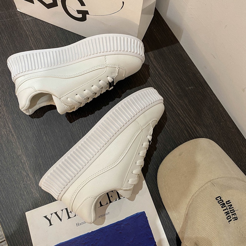 Women's 2022 new spring and summer casual sneakers with thick bottom and heightened small white shoes Korean lightweight and versatile muffin biscuit shoes