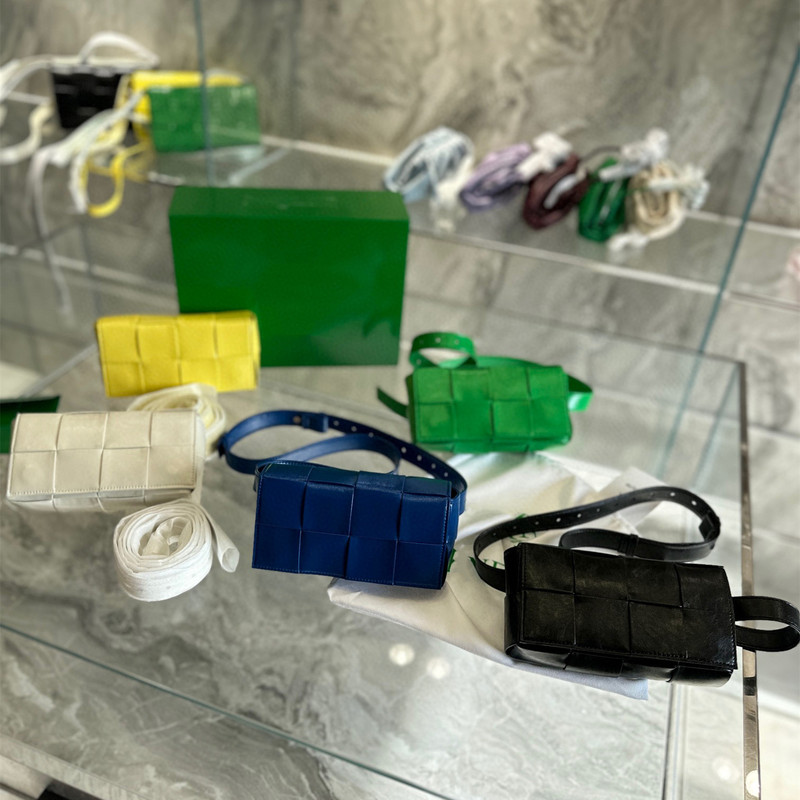 Women's Waist Bag Mini Mini 8-Lattice Small Square Bag Woven Bag Off-White Genuine Leather Shoulder Cross-Body Chest Bag Pillow Bag