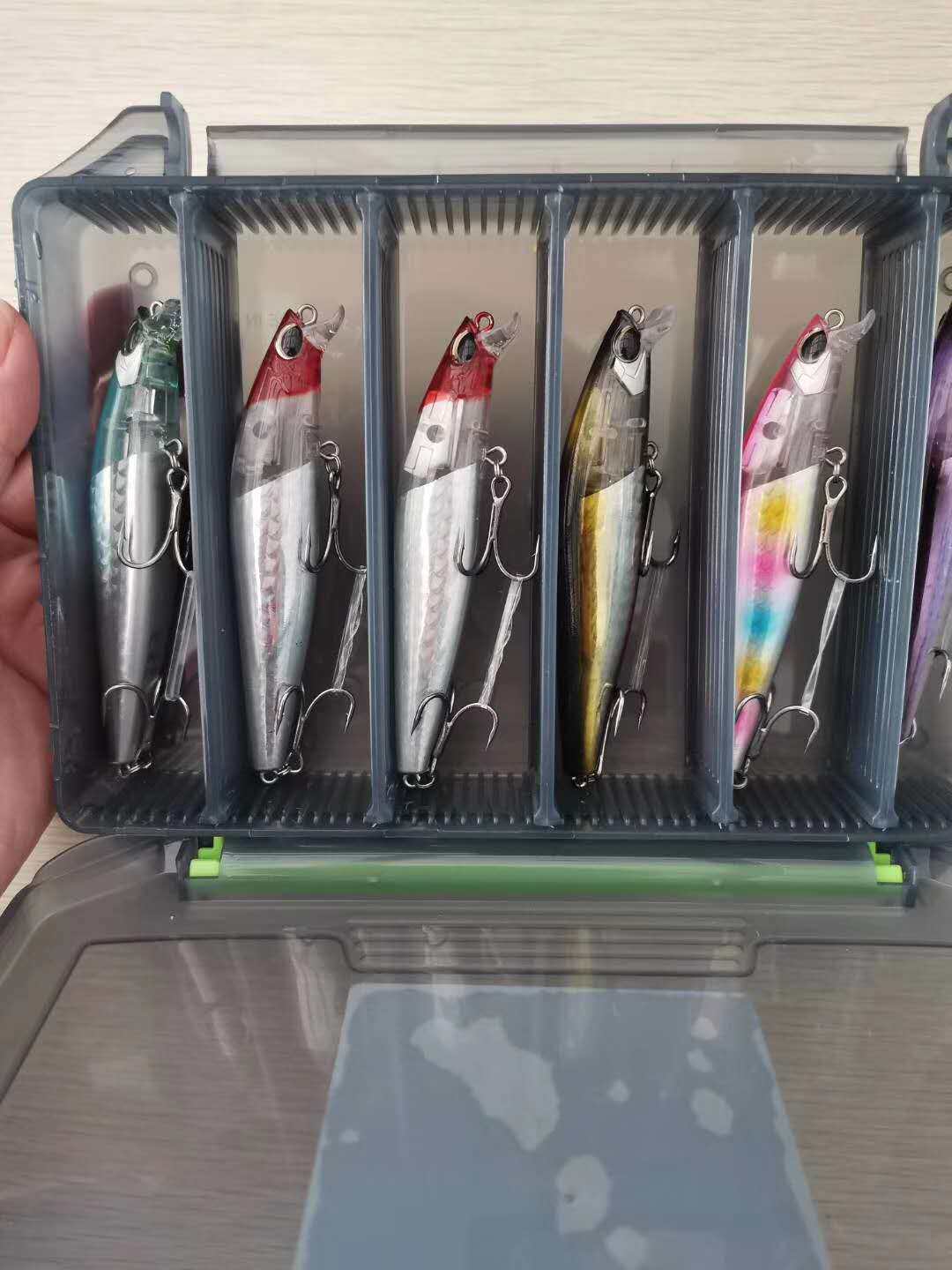 Дорожные суб- приманки 路亚饵日系狂闪麟浅表米诺沉水浮水米诺翘嘴鲈鱼鳜鱼远投死飞假饵 0631