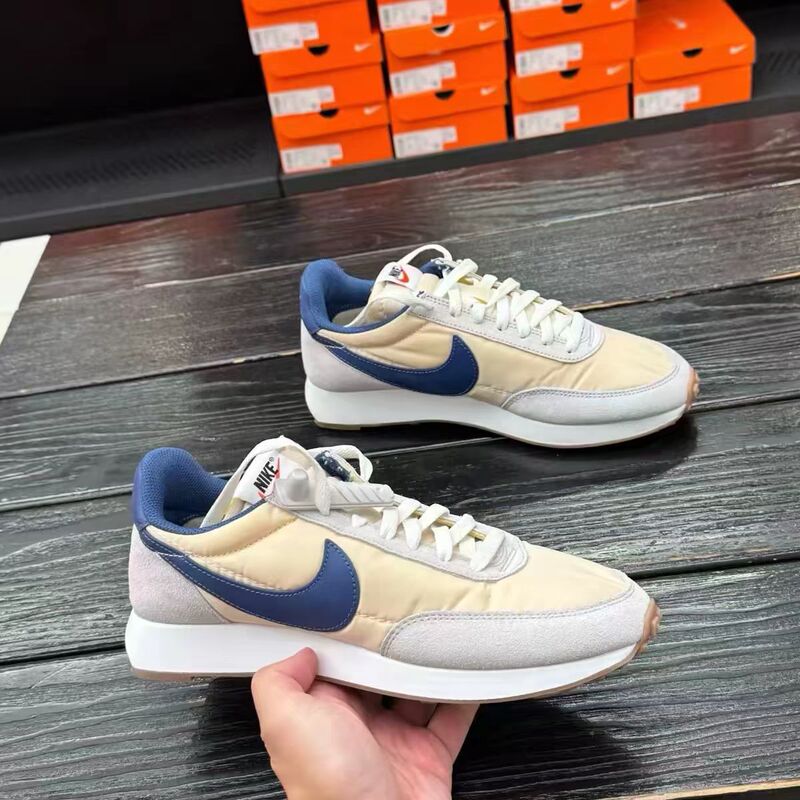 Nike Trainer 2 Sports Retro Versatile Waffle Low-Top Casual Shoes 487754-011 Nike Trainer 2 Sports Retro Versatile Waffle Low-Top Casual Shoes 487754-011