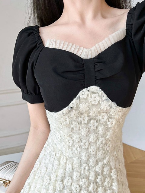 French Dress Women 2023 Summer New High Waist Slim Retro Niche Fashion Temperament Lace Pearl Dress