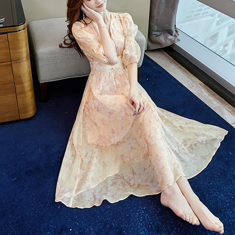 Hepburn style women's dress five sleeve printing summer 2021 new V-neck waist slim temperament skirt