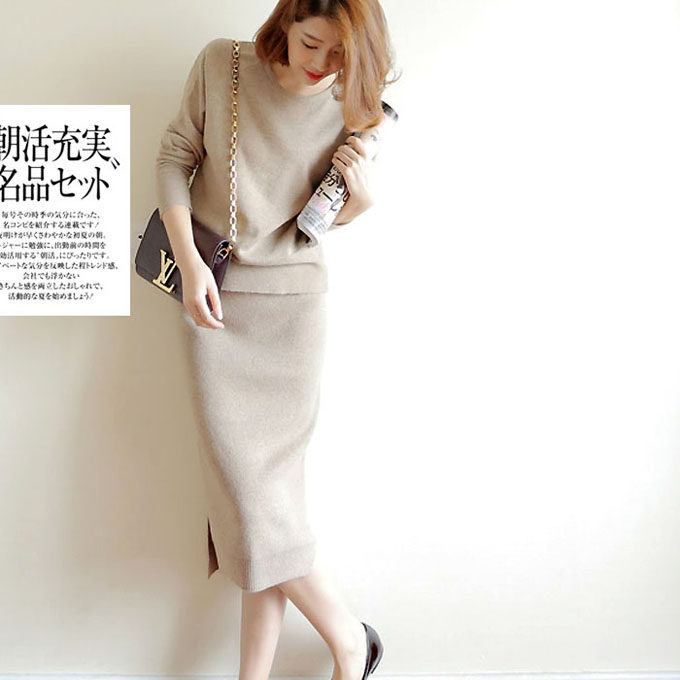 Japan 2021 Autumn Winter New Pure color Two sets Glutes Hip Dress Lady Wool Knit Blouse Trendy Suit