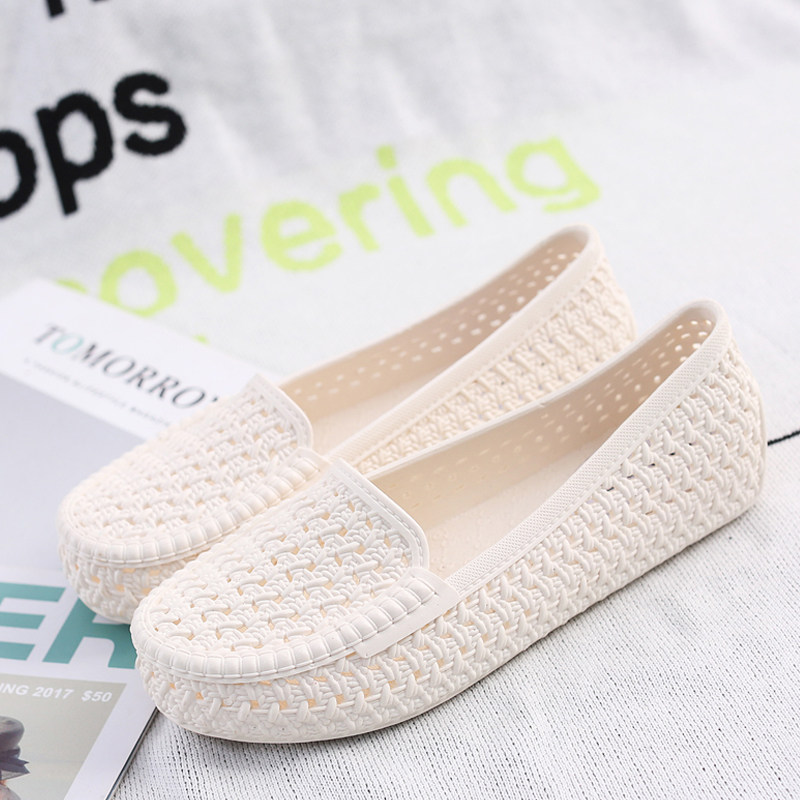 Non-slip comfortable spring and summer small white shoes nurse shoes mommy shoes soft sole breathable work hollow hole shoes