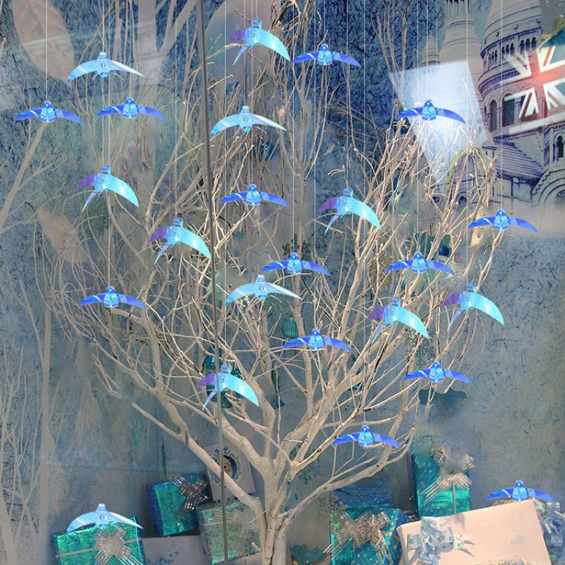 Autumn and winter phantom flying birds aerial ornaments shopping mall women's clothing window decoration props jewelry store exhibition hall environment layout