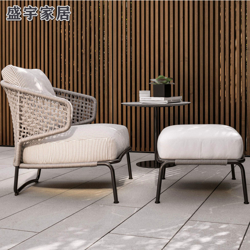 Nordic Outdoor Rattan Sofa Patio Terrace Balcony Casual Rattan Chair Sofa Hotel Villa Greenhouse Creative Vines Sofa