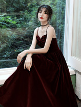 Burgundy toast bride little man 2021 New temperament banquet velvet wedding dress Autumn Winter