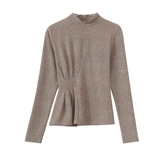 Осенняя приятная телу футболка, высокий воротник, коллекция 2023, яркий броский стиль, облегающий крой, в западном стиле, по фигуре