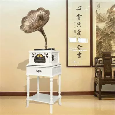 Máy hát cổ điển. Vinyl ghi máy nghe nhạc retro máy hát để bàn ngữ pháp đồ trang trí retro - Máy hát