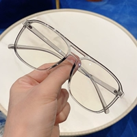 Прозрачный серый