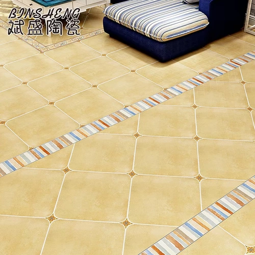 Американская пастырская земля, древний кирпичный кирпичный порог, каменный балкон, пересекающий дверь канмутанской кухни тали