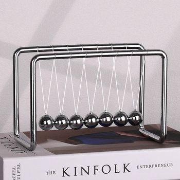 Newton's Cradle with 7 Balls, Office, Living Room, Study Room Decoration, Physics Metal Non-Perpetual Motion Device, Creative Home Decoration