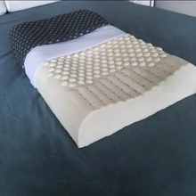 正品泰国天然乳胶枕头