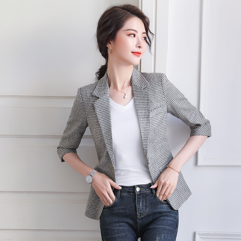 Ngắn phụ nữ nhỏ phù hợp với phiên bản Hàn Quốc 2020 mùa xuân mới bảy tay áo jacket giản dị 100 phù hợp với eo-strapped kẻ sọc mỏng