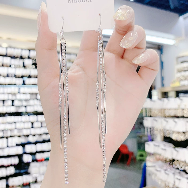 Earrings with tassels, high-end
