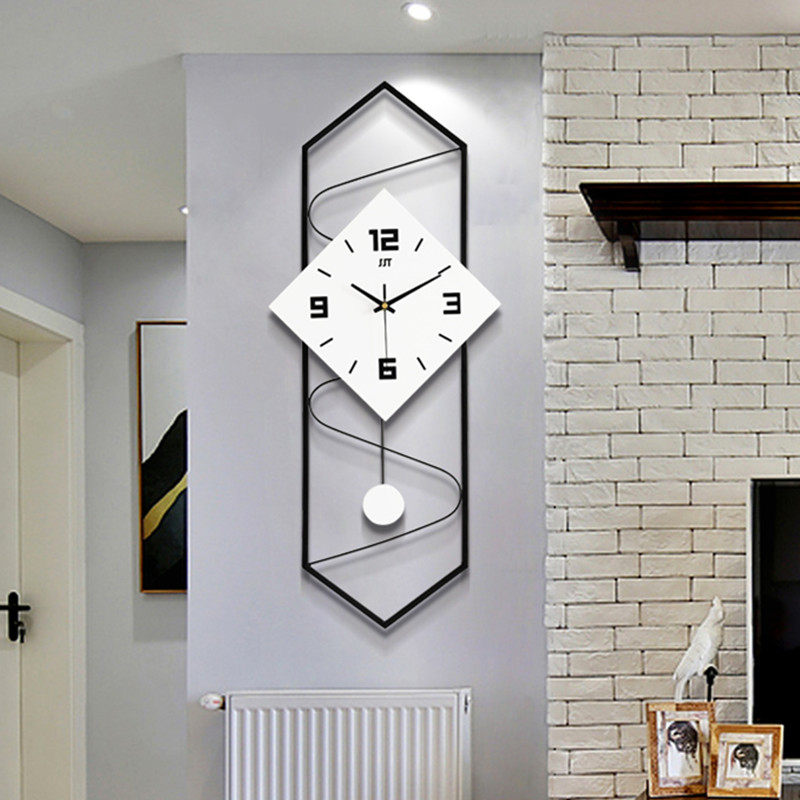 。 Clock wall clock living room creative modern simple atmosphere Nordic ultra silent quartz clock personality home fashion time