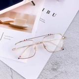 Ретро очки, в корейском стиле, популярно в интернете