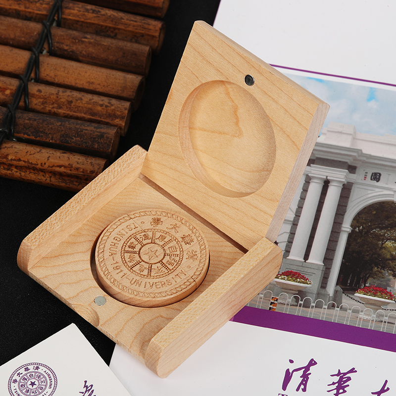 (Official) wooden school emblems U disc customized LOGO lettering as a private engraved name printing company pattern