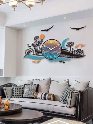 Wall clock living room home fashion 2021 Wall creative dining room rice atmosphere lamp quartz clock light luxury art decoration
