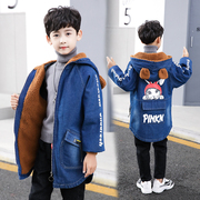 Chàng trai denim jacket vừa dài cộng với nhung dày 334 45 5667 đến 8 tuổi, cậu bé thủy triều áo gió bình thường.