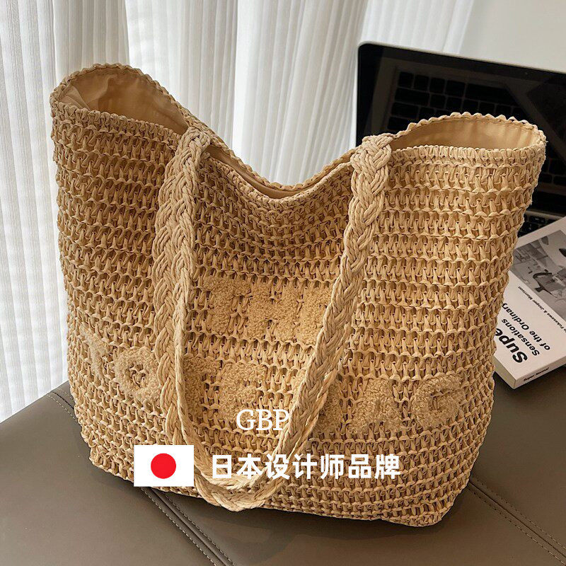 Japanese Fashion Woven Bag For Women 2026 New Large Capacity Vacation Straw Shoulder Bag