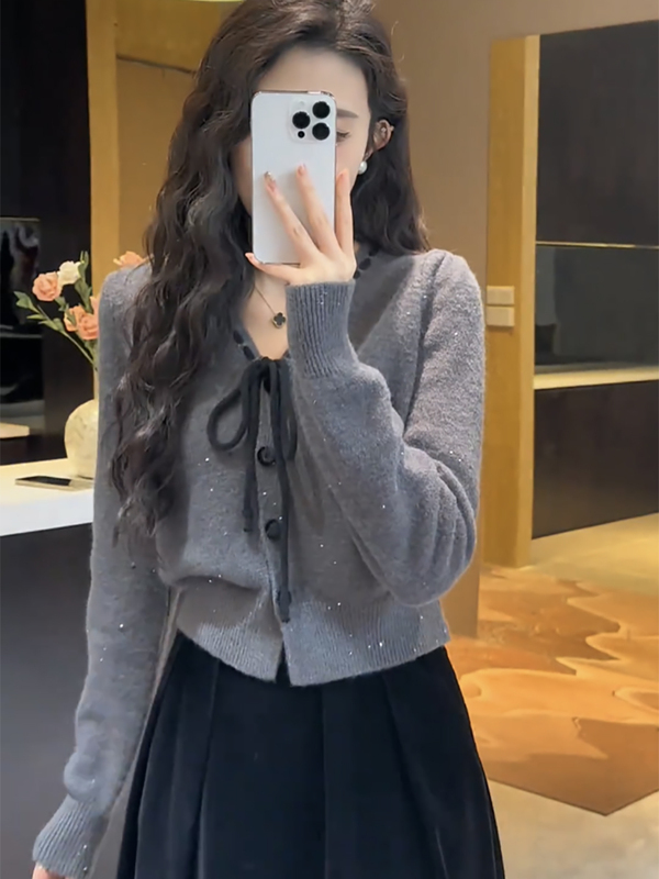 Neon Sweetheart 2026 Early Spring New Soft and Fluffy Bow Tie Long Sleeve Sweater Simple Style Knitted Sweater Set Neon Sweetheart 2026 Early Spring New Soft and Fluffy Bow Tie Long Sleeve Sweater Simple Style Knitted Sweater Set