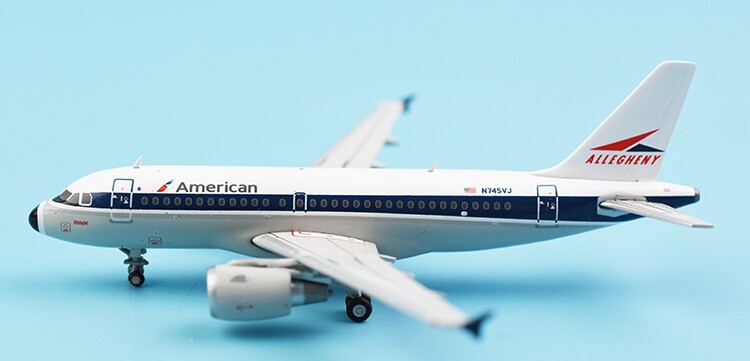 GeminiJets GJAAL1133 American Airlines A319 N745VJ 1:400