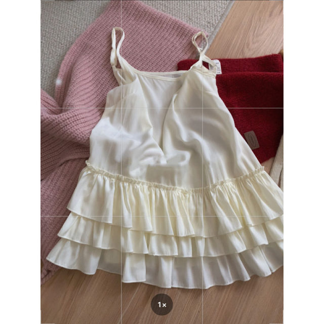 Cake lace layered layered top