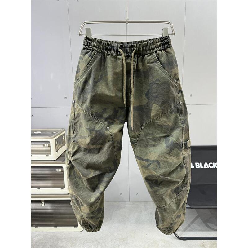 Autumn 150kg Oversized Trendy High Street Camouflage Cargo Pants for Men and Women, Loose-Fitting Couple's Jogger Pants with Curved Leg Design 2 Autumn 150kg Oversized Trendy High Street Camouflage Cargo Pants for Men and Women, Loose-Fitting Couple's Jogger Pants with Curved Leg Design 2