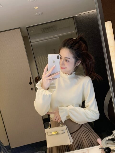 Fishy Softness, Apricot-Colored Half-High Collar Knit Sweater for Women, Autumn and Winter, with Ruffled Edges and Beaded Embellishments, Soft and Thick, Suitable as an Inner Layer