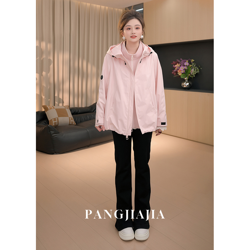 【Fat Jiajia】Three-In-One Autumn Outdoor Jacket, Loose Hooded Coat with Fleece, Plus-Size Two-Piece Set 【Fat Jiajia】Three-In-One Autumn Outdoor Jacket, Loose Hooded Coat with Fleece, Plus-Size Two-Piece Set