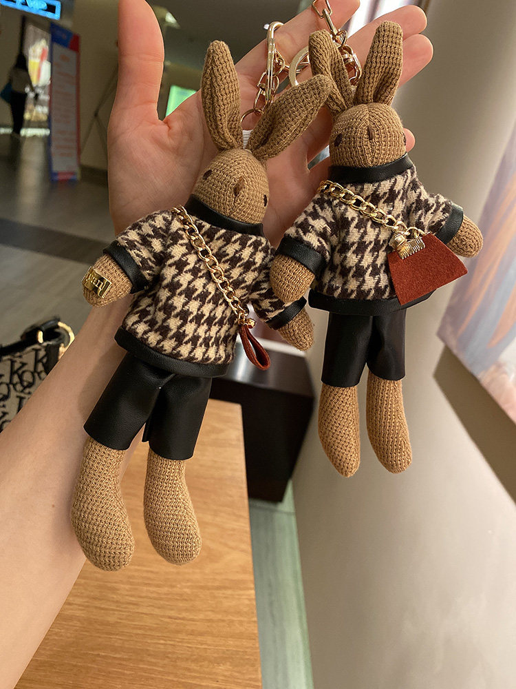 LVGEDETE small bunny bunny bag pendant female paparazzi car key buckle hanging decoration satchel decorated doll pendant