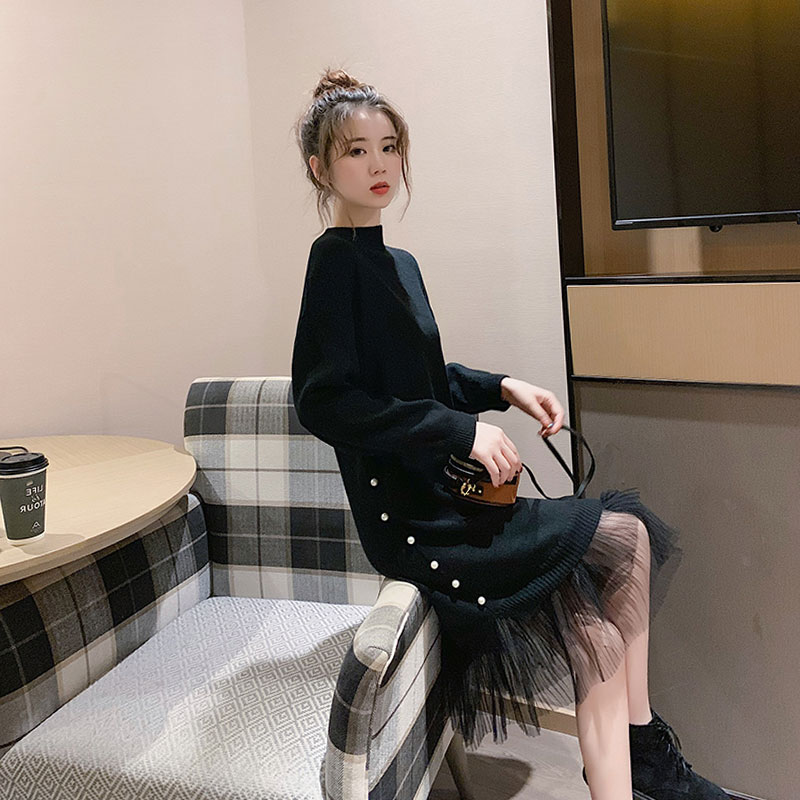 Breastfeeding bottoming shirt autumn and winter dress mid-length version go out fashion hot mom breastfeeding sweater female winter breastfeeding tide