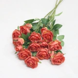 Симуляция и поддельная цветочная поддержка, розовая пластиковая букет, внутренняя гостиная