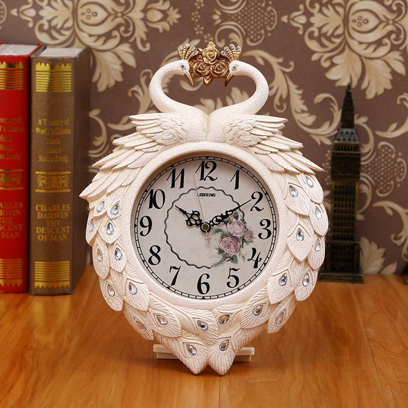 Auspicious Peacock European Living Room Mute Clock Creative Home Pastoral Clock Personality Clock Clock Study Fashion Pendulum Clock