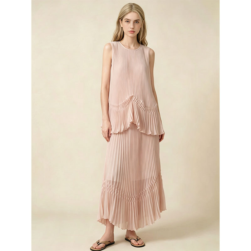 2026 Summer Pleated Shimmering Elegant Sleeveless Dress for Women, High-End Loose Slimming Pleated Short A-Line Skirt