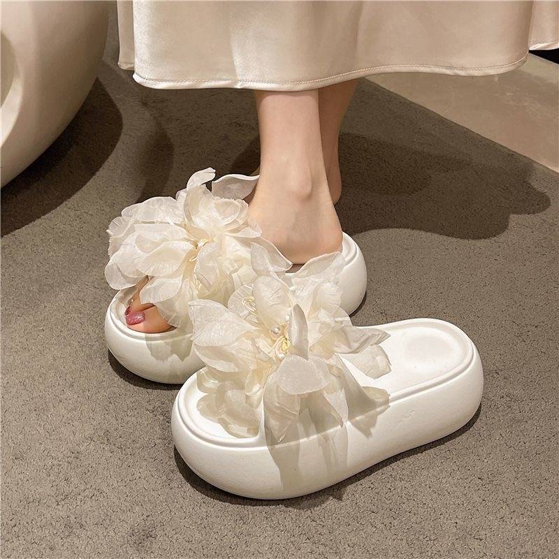 Dressing Gown Slippers Women's French Flower Wedding Shoes Bride's Wedding Not Tiring Feet Xiuhe Bridesmaid Shoes Thick-Soled Seaside Sandals and Slippers