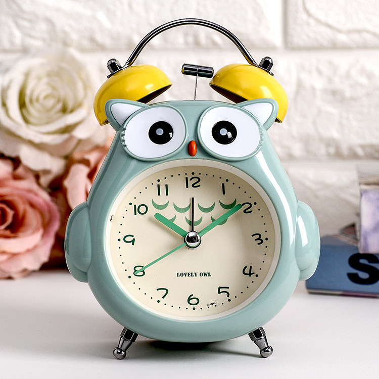 Big ringtone metal creative personality mini alarm clock cartoon students Children's Special luminous mute bedside cat head
